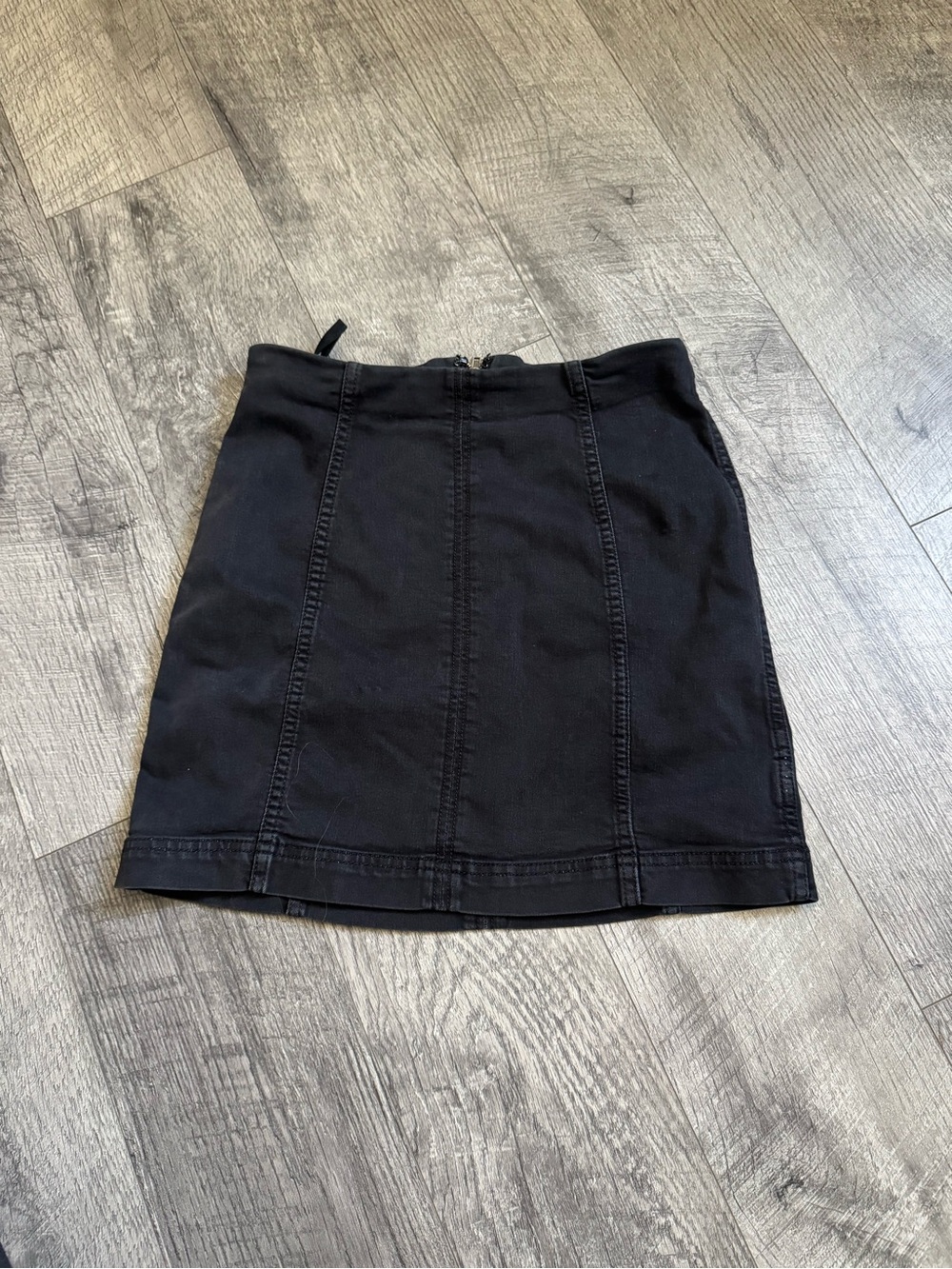 Free People Black Denim A-Line Mini Skirt Zipper Women’s Size 4
